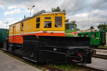 A Train Exhibit At A Museum.